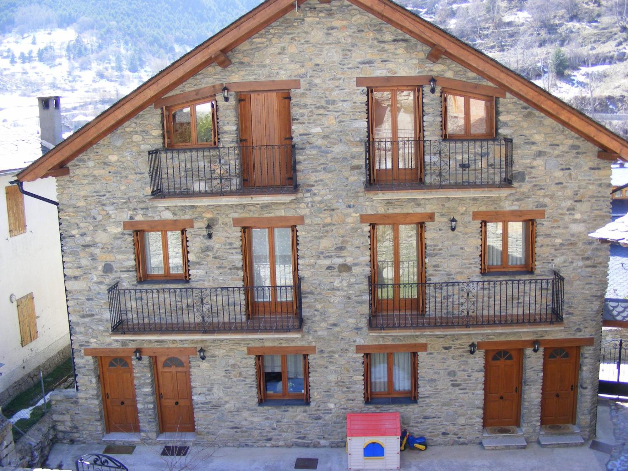 Apartaments L'Arrel Espot Exteriör bild